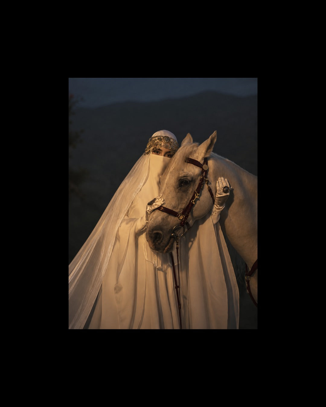 Veiled Bond