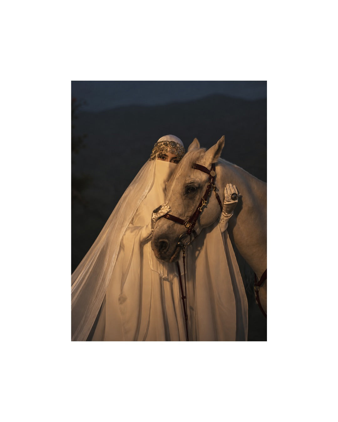 Veiled Bond